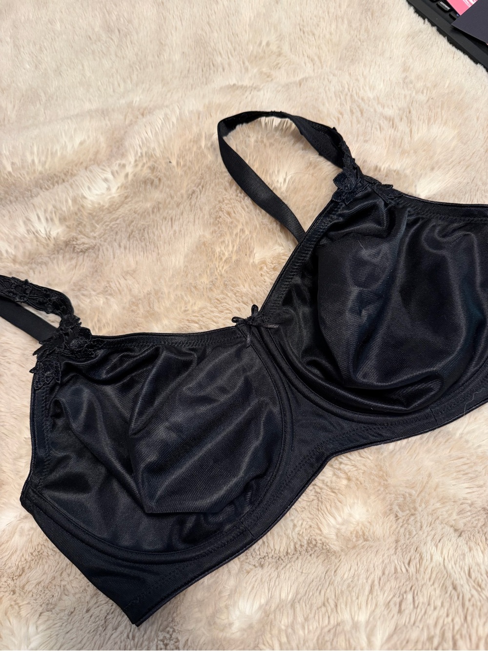 Dominique Black Full-Coverage Underwire Bra with Lace Trim